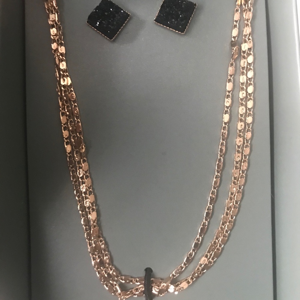 Isla layered necklace and black druzy earrings set